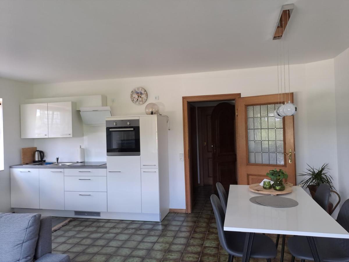 Ferienwohnung Weingut Gödert Osann-Monzel Exterior foto